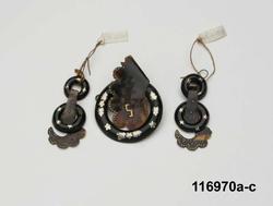 Brosch och örhänge