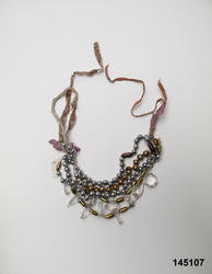 Pärlhalsband