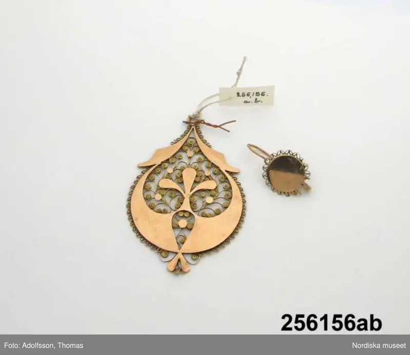 Hängsmycke+örhänge