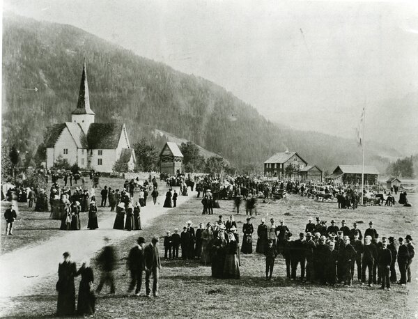Fesjå på Bagnsmoen i 1898. BV 87-216