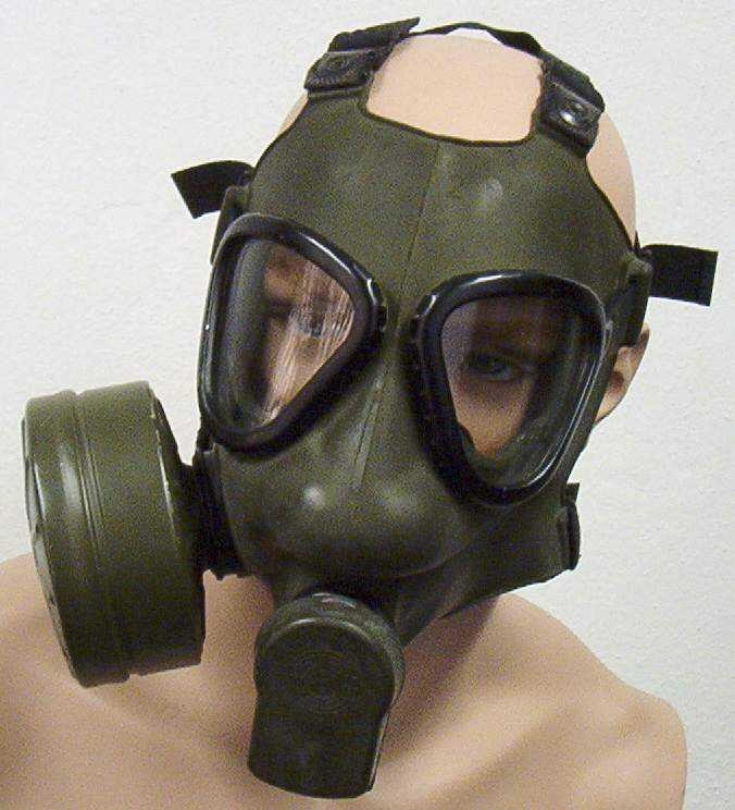 Gassmaske - Justismuseet / DigitaltMuseum