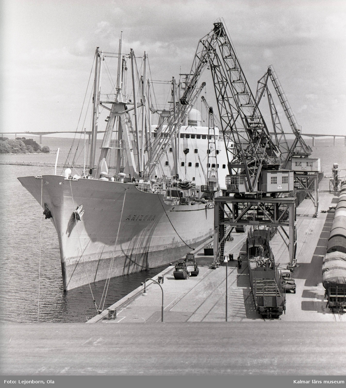 M/S Arizona vid kaj i Kalmar hamn. Hon levererades 1961-11 ...
