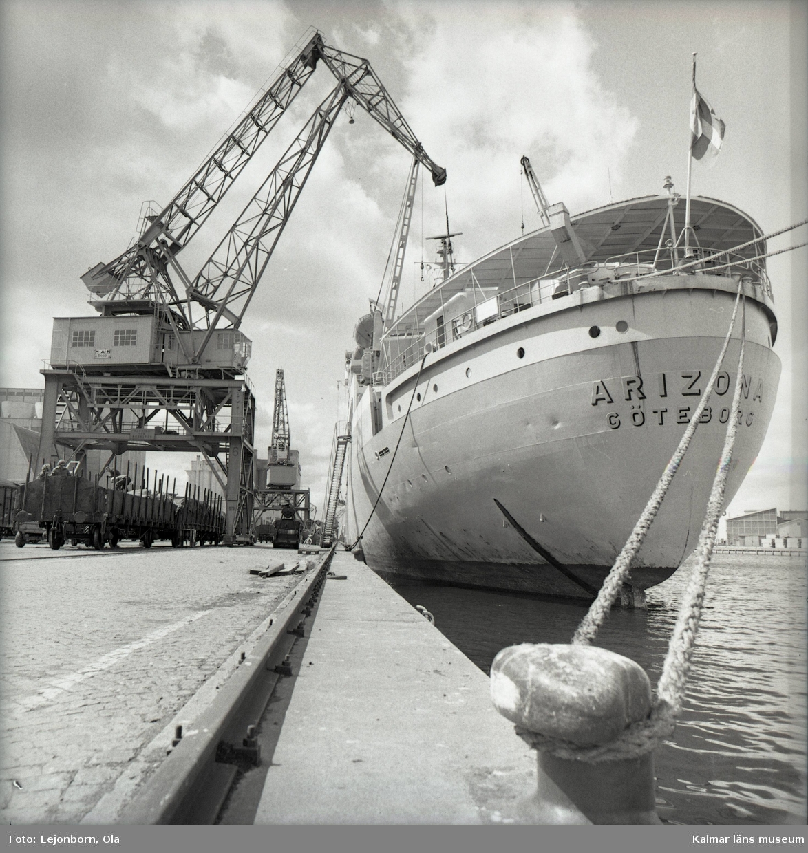 M/S Arizona vid kaj i Kalmar hamn. Hon levererades 1961-11 ...